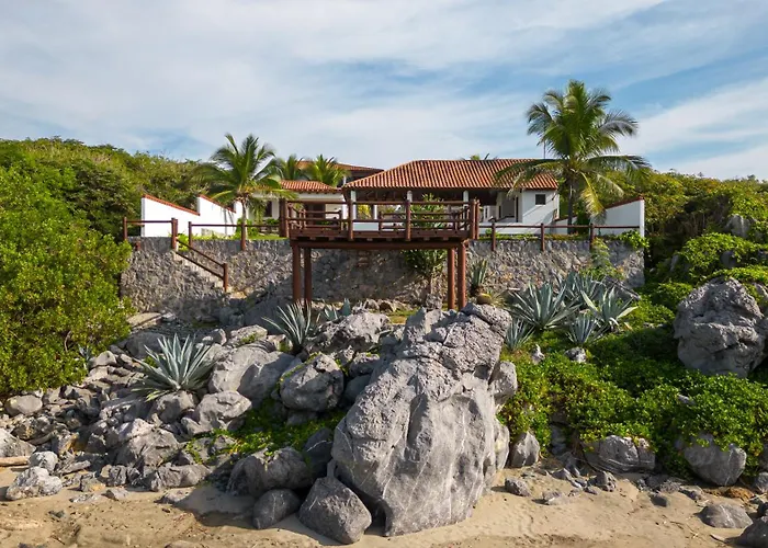 Refugio De Piedra - Troncones