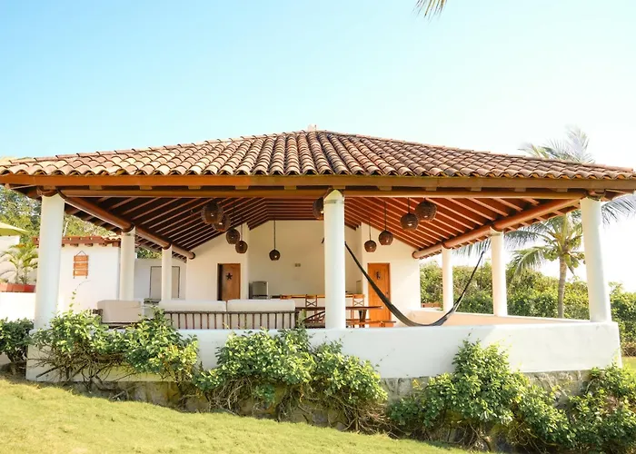 Refugio De Piedra - Troncones